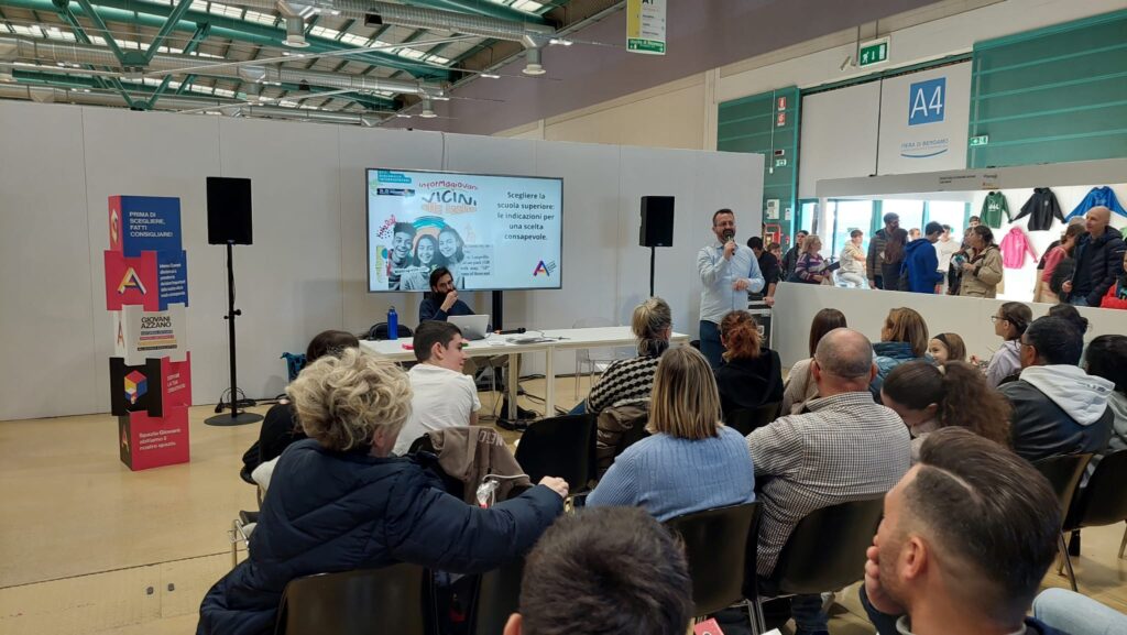 La rete bergamasca degli informa giovani fa il pieno! Si è conclusa positivamente la prima edizione della fiera dell'orientamento